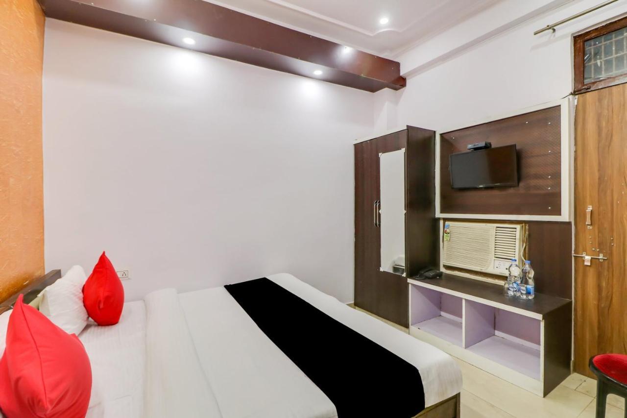 Super Oyo Capital O Heritage House Colonelganj المظهر الخارجي الصورة